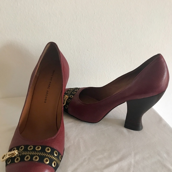 Marc by Marc Jacobs Heels - Picture 4 of 7